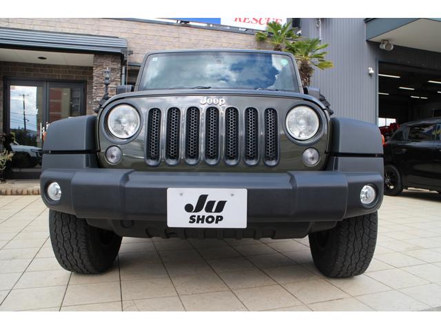 ジープ・ラングラーアンリミテッド スポーツ 4WD ブラックライノ17インチアルミ トーヨーオープンカントリー パイオニアフルセグナビ バックカメラ サイドカメラ ETC クルーズコントロール キーレス(2枚目)