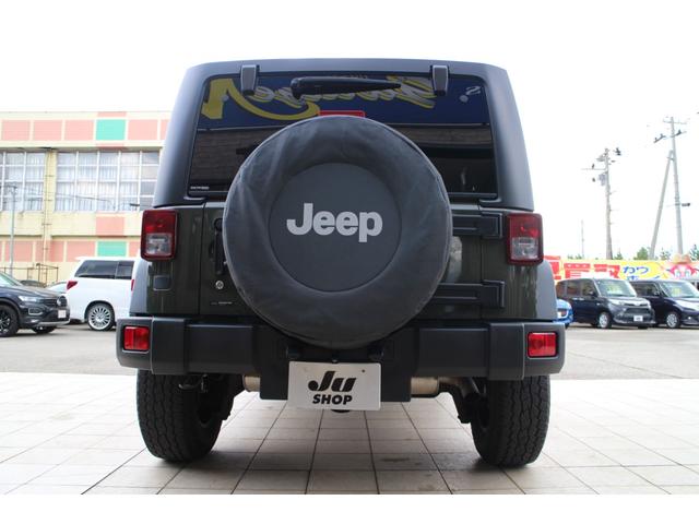 ジープ・ラングラーアンリミテッド スポーツ 4WD ブラックライノ17インチアルミ トーヨーオープンカントリー パイオニアフルセグナビ バックカメラ サイドカメラ ETC クルーズコントロール キーレス(6枚目)