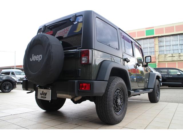 ジープ・ラングラーアンリミテッド スポーツ 4WD ブラックライノ17インチアルミ トーヨーオープンカントリー パイオニアフルセグナビ バックカメラ サイドカメラ ETC クルーズコントロール キーレス(7枚目)