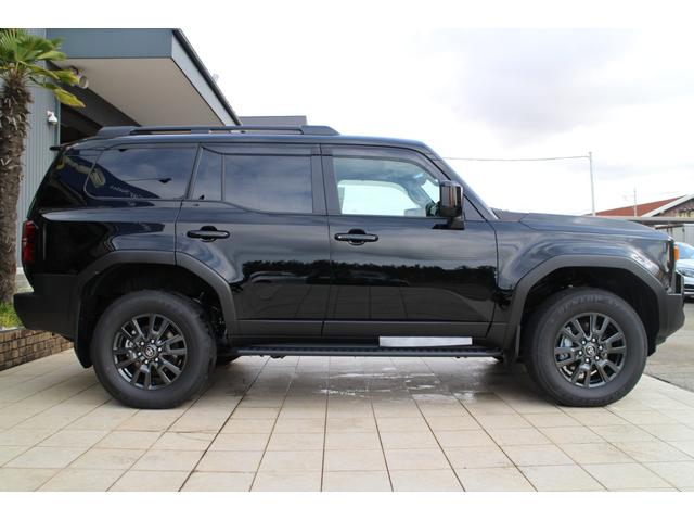 ランドクルーザー250 VX 登録済み未使用車 ワンオーナー トヨタチームメイト デジタルインナーミラー 12.3インチディスプレイオーディオ 全方位モニター ETC2.0 HDMI BSM ルーフレール パワーバックドア(4枚目)