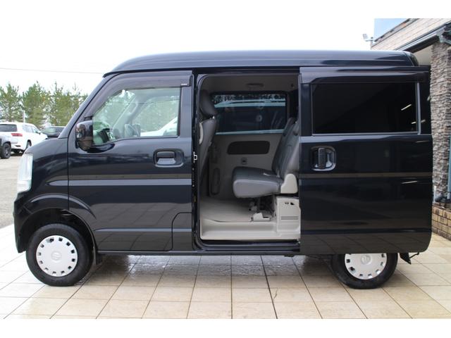 エブリイ ジョイン 4WD レーダーブレーキ 禁煙車 柿本改マフラー クスコLSD リフトアップ シートヒーター付シートカバー リヤスモークフィルム フロントフォグランプ ETC オーバーヘッドシェルフ(8枚目)