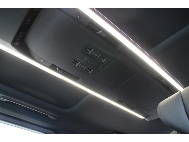 アルファードハイブリッド Ｚ　登録済み未使用車　トヨタチームメイト　アドバンストパーク＋パーキングサポートブレーキ＋アドバンストドライブ　ユニバーサルステップ　カラーヘッドアップディスプレイ　寒冷地仕様　左右独立ムーンルーフ（52枚目）