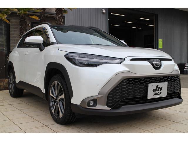 カローラクロス ハイブリッド　Ｚ　ワンオーナー　純正フルセグディスプレイオーディオ　全方位モニター　ＴＶキット　寒冷地仕様　パノラマルーフ　ＢＳＭ＋パーキングサポートブレーキ　置くだけ充電　スペアタイヤ　ＥＴＣ２．０　パワーバックドア（3枚目）