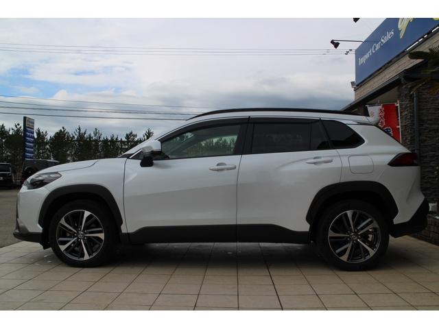 カローラクロス ハイブリッド　Ｚ　ワンオーナー　純正フルセグディスプレイオーディオ　全方位モニター　ＴＶキット　寒冷地仕様　パノラマルーフ　ＢＳＭ＋パーキングサポートブレーキ　置くだけ充電　スペアタイヤ　ＥＴＣ２．０　パワーバックドア（6枚目）