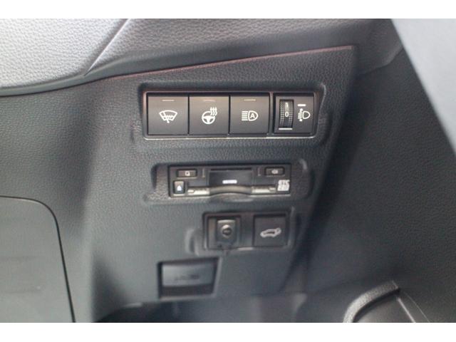 カローラクロス ハイブリッド　Ｚ　ワンオーナー　純正フルセグディスプレイオーディオ　全方位モニター　ＴＶキット　寒冷地仕様　パノラマルーフ　ＢＳＭ＋パーキングサポートブレーキ　置くだけ充電　スペアタイヤ　ＥＴＣ２．０　パワーバックドア（32枚目）