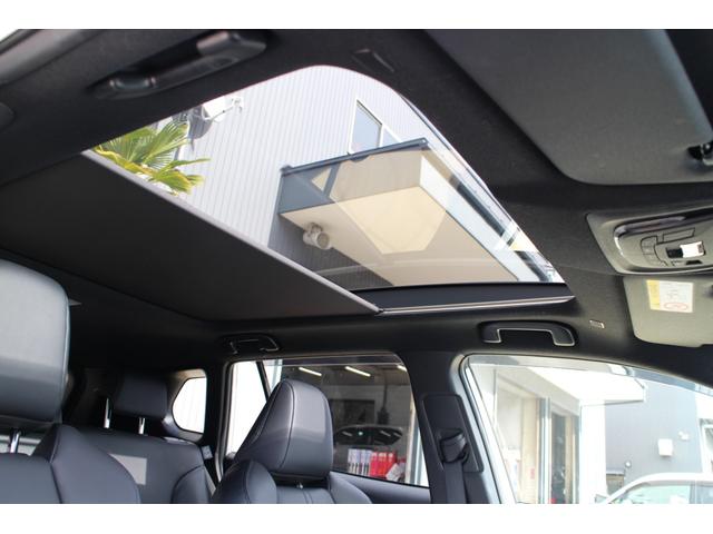 カローラクロス ハイブリッド　Ｚ　ワンオーナー　純正フルセグディスプレイオーディオ　全方位モニター　ＴＶキット　寒冷地仕様　パノラマルーフ　ＢＳＭ＋パーキングサポートブレーキ　置くだけ充電　スペアタイヤ　ＥＴＣ２．０　パワーバックドア（42枚目）