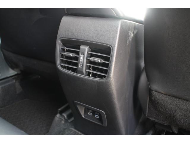 カローラクロス ハイブリッド　Ｚ　ワンオーナー　純正フルセグディスプレイオーディオ　全方位モニター　ＴＶキット　寒冷地仕様　パノラマルーフ　ＢＳＭ＋パーキングサポートブレーキ　置くだけ充電　スペアタイヤ　ＥＴＣ２．０　パワーバックドア（45枚目）