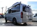 ハイエースワゴン ＧＬ　４ＷＤ　１０人乗り　禁煙車　トイファクトリーキャンピングカー仕様　フルセグナビ　バックカメラ　ドライブレコーダー　ＥＴＣ　レーダー　フリップダウンモニター（5枚目）