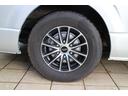 ＧＬ　４ＷＤ　１０人乗り　禁煙車　トイファクトリーキャンピングカー仕様　フルセグナビ　バックカメラ　ドライブレコーダー　ＥＴＣ　レーダー　フリップダウンモニター（13枚目）