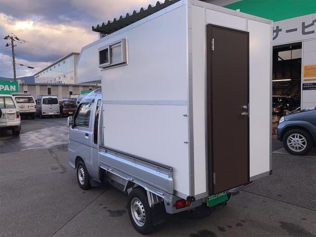 ジャンボ 4WD トラベルハウスL 小窓付き 5速マニュアル車 運転席エアバッグ ETC エアコン パワーウインドウ パワーステアリング キャンピングカー 修復歴無し(9枚目)