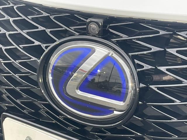 ＩＳ ＩＳ３００ｈ　Ｆスポーツ　４ＷＤ　ワンオーナー　全周囲カメラ　衝突軽減プリクラッシュ　寒冷地仕様　レーダークルーズコントロール　ステアリングヒーター　ドラレコ　ＥＴＣ２．０　オレンジキャリパー　純正１９アルミ（40枚目）