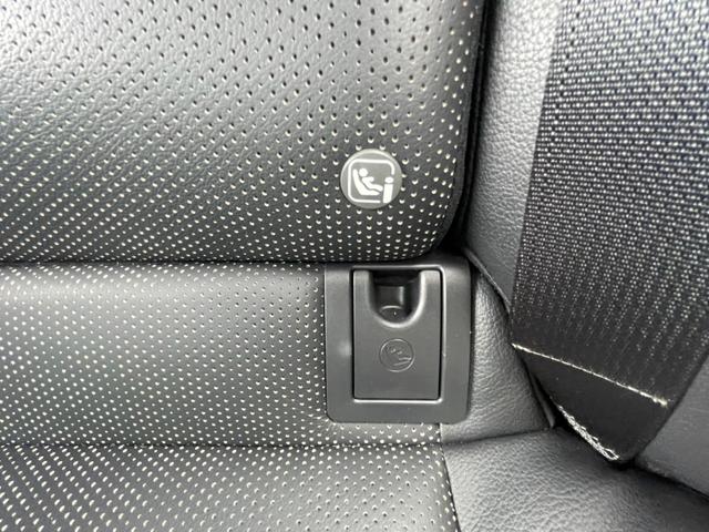 カムリ ＷＳブラックエディション　４ＷＤ　ワンオーナー　本革シート　運転席８ＷＡＹ助手席４ＷＡＹパワーシート　シートヒーター　Ｂｉ－ＢｅａｍＬＥＤヘッドライト　ＴＳＳプリクラッシュ　８型ディスプレイオーディオ　ブラック塗装１８アルミ（28枚目）