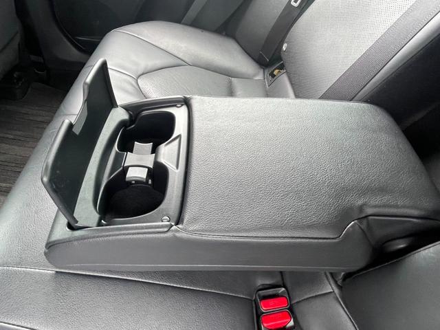 カムリ ＷＳブラックエディション　４ＷＤ　ワンオーナー　本革シート　運転席８ＷＡＹ助手席４ＷＡＹパワーシート　シートヒーター　Ｂｉ－ＢｅａｍＬＥＤヘッドライト　ＴＳＳプリクラッシュ　８型ディスプレイオーディオ　ブラック塗装１８アルミ（29枚目）