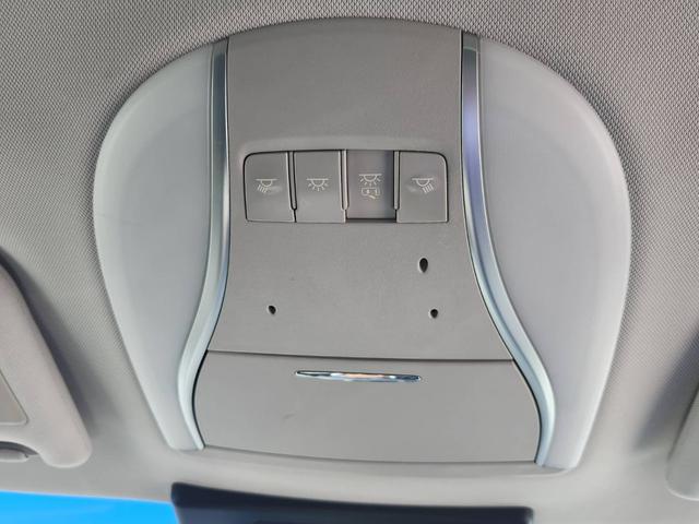 フーガ ３７０ＧＴ　本革シート　シートエアコン＆ヒーター　純正ＨＤＤナビ　フルセグＴＶ　Ｂｌｕｅｔｏｏｔｈ　バックカメラ　ＨＩＤライト　クルーズコントロール　シュナイダー１８ＡＷ　メモリー付パワーシート（33枚目）