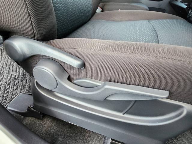 トール Ｇ　４ＷＤ　スマートアシスト　衝突被害軽減ブレーキ　誤発進抑制装置　レーンキープアシスト　パナソニックメモリーナビ　バックカメラ　Ｂｌｕｅｔｏｏｔｈ　両側パワースライドドア　スマートキー（40枚目）
