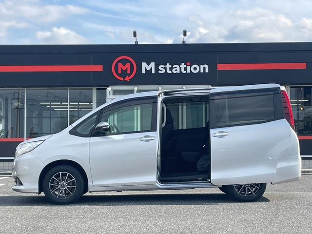 ノア Ｘ　４ＷＤ　ワンオーナー　トヨタセーフティセンス　衝突被害軽減ブレーキ　レーンキープアシスト　寒冷地仕様　純正メモリーナビ　バックカメラ　パワースライドドア　ＬＥＤライト　ＡＨＢ　ドライブレコーダー（5枚目）