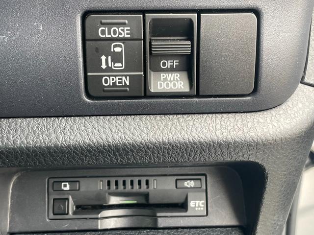 ノア Ｘ　４ＷＤ　ワンオーナー　トヨタセーフティセンス　衝突被害軽減ブレーキ　レーンキープアシスト　寒冷地仕様　純正メモリーナビ　バックカメラ　パワースライドドア　ＬＥＤライト　ＡＨＢ　ドライブレコーダー（16枚目）