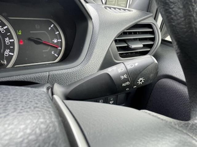 ノア Ｘ　４ＷＤ　ワンオーナー　トヨタセーフティセンス　衝突被害軽減ブレーキ　レーンキープアシスト　寒冷地仕様　純正メモリーナビ　バックカメラ　パワースライドドア　ＬＥＤライト　ＡＨＢ　ドライブレコーダー（19枚目）