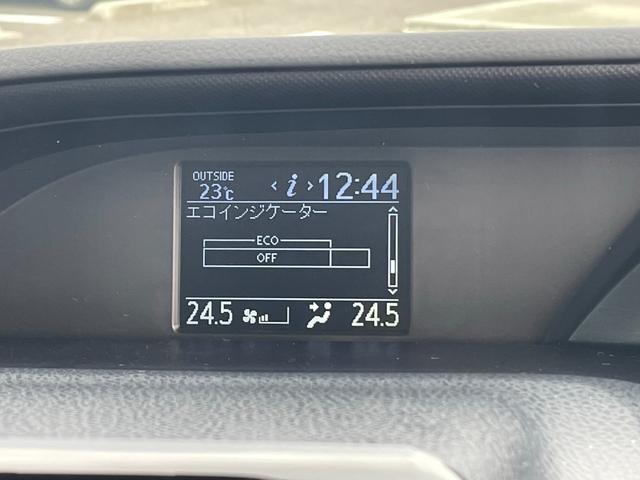 ノア Ｘ　４ＷＤ　ワンオーナー　トヨタセーフティセンス　衝突被害軽減ブレーキ　レーンキープアシスト　寒冷地仕様　純正メモリーナビ　バックカメラ　パワースライドドア　ＬＥＤライト　ＡＨＢ　ドライブレコーダー（21枚目）