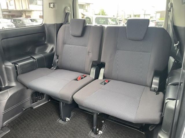 ノア Ｘ　４ＷＤ　ワンオーナー　トヨタセーフティセンス　衝突被害軽減ブレーキ　レーンキープアシスト　寒冷地仕様　純正メモリーナビ　バックカメラ　パワースライドドア　ＬＥＤライト　ＡＨＢ　ドライブレコーダー（29枚目）