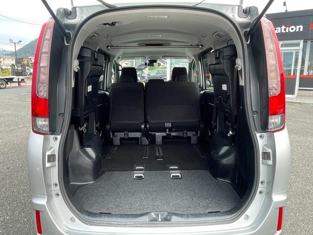 ノア Ｘ　４ＷＤ　ワンオーナー　トヨタセーフティセンス　衝突被害軽減ブレーキ　レーンキープアシスト　寒冷地仕様　純正メモリーナビ　バックカメラ　パワースライドドア　ＬＥＤライト　ＡＨＢ　ドライブレコーダー（35枚目）