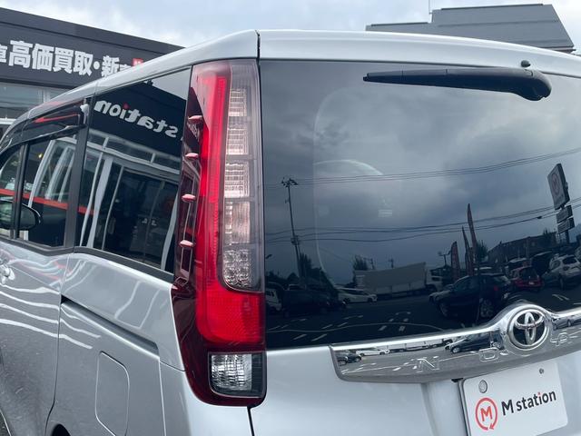 ノア Ｘ　４ＷＤ　ワンオーナー　トヨタセーフティセンス　衝突被害軽減ブレーキ　レーンキープアシスト　寒冷地仕様　純正メモリーナビ　バックカメラ　パワースライドドア　ＬＥＤライト　ＡＨＢ　ドライブレコーダー（45枚目）