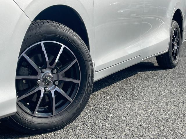 ノア Ｘ　４ＷＤ　ワンオーナー　トヨタセーフティセンス　衝突被害軽減ブレーキ　レーンキープアシスト　寒冷地仕様　純正メモリーナビ　バックカメラ　パワースライドドア　ＬＥＤライト　ＡＨＢ　ドライブレコーダー（49枚目）