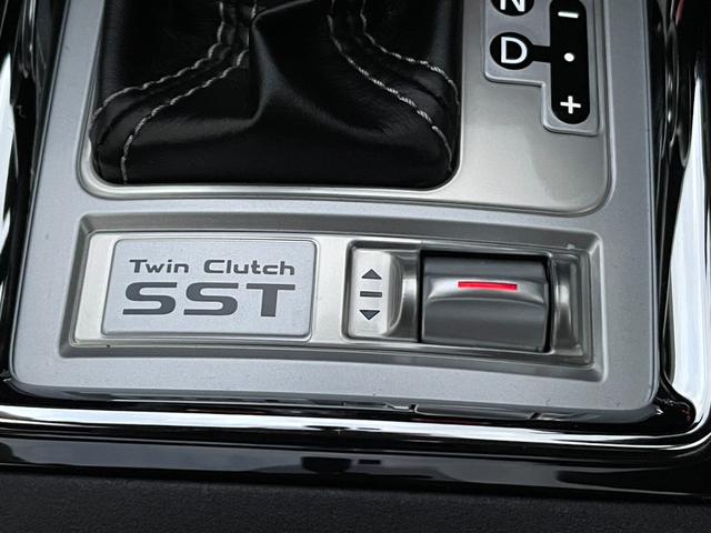 ランサー GSRエボリューションX SSTファイナル ハイパフォーマンスPKG DIATONEメモリーナビ バックカメラ クルーズコントロール ハーフレザーシート パドルシフト Bluetooth ETC HID 純正アルミ ASC(31枚目)