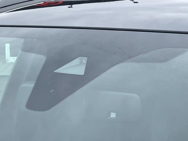 3008 GTライン アクティブセーフティブレーキ パノラミックサンルーフ ハンズフリー電動テールゲート フルLEDライト アクティブクルーズコントロール アドバンスグリップコントロール 純正ナビ ワイドバックカメラ(17枚目)