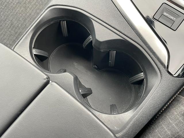 3008 GTライン アクティブセーフティブレーキ パノラミックサンルーフ ハンズフリー電動テールゲート フルLEDライト アクティブクルーズコントロール アドバンスグリップコントロール 純正ナビ ワイドバックカメラ(42枚目)