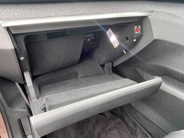 3008 GTライン アクティブセーフティブレーキ パノラミックサンルーフ ハンズフリー電動テールゲート フルLEDライト アクティブクルーズコントロール アドバンスグリップコントロール 純正ナビ ワイドバックカメラ(47枚目)