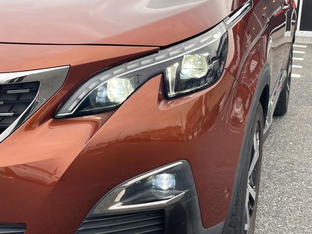 3008 GTライン アクティブセーフティブレーキ パノラミックサンルーフ ハンズフリー電動テールゲート フルLEDライト アクティブクルーズコントロール アドバンスグリップコントロール 純正ナビ ワイドバックカメラ(55枚目)