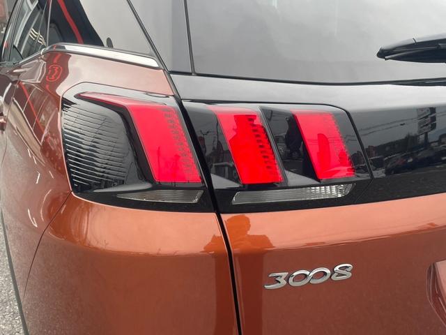 3008 GTライン アクティブセーフティブレーキ パノラミックサンルーフ ハンズフリー電動テールゲート フルLEDライト アクティブクルーズコントロール アドバンスグリップコントロール 純正ナビ ワイドバックカメラ(59枚目)
