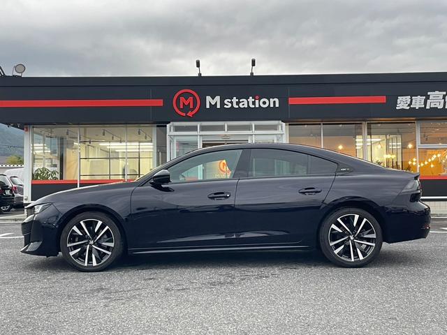 508 GT ブルーHDi アクティブセーフティブレーキ アクティブクルーズコントロール レーンポジショニングアシスト フルLEDライト ハンズフリー電動リアゲート FOCALサウンド 8WAY電動シート&ヒーター 純正ナビ(4枚目)