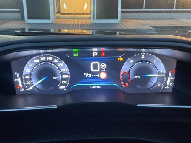 508 GT ブルーHDi アクティブセーフティブレーキ アクティブクルーズコントロール レーンポジショニングアシスト フルLEDライト ハンズフリー電動リアゲート FOCALサウンド 8WAY電動シート&ヒーター 純正ナビ(16枚目)