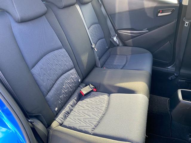 デミオ 13S 地デジTV&DVD/CDプレーヤー スマートシティブレーキ 横滑り防止 キーレス&プッシュスタート 純正15インチアルミ ETC マツダコネクトナビ Bluetooth接続(29枚目)