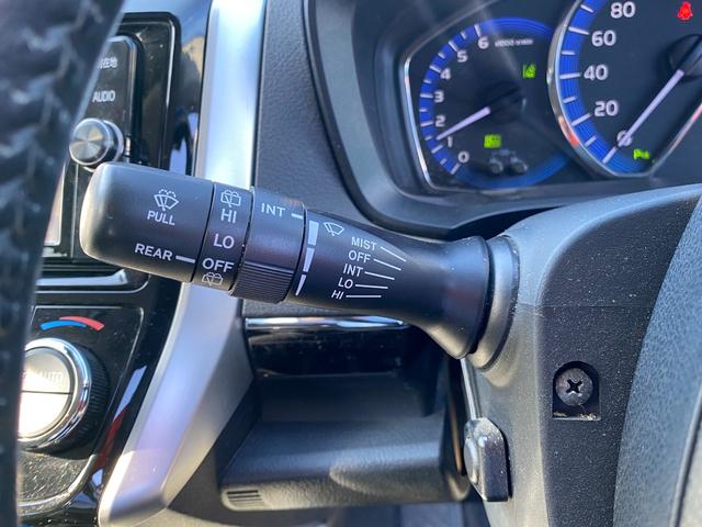 カローラフィールダー ハイブリッドG ハイブリッド ETC ワンオーナー スマートキー nanoe空気清浄 クルーズコントロール オートLEDライト オートハイビーム レーンキープアシスト プリクラッシュセーフティ ECO・EVモード(14枚目)