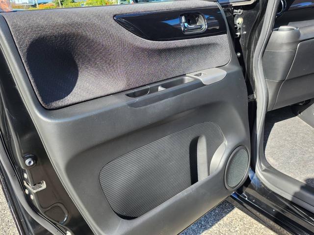 Ｎ－ＢＯＸカスタム Ｇ　ターボＳＳパッケージ　両側電動スライドドア　ターボ　バックカメラ　ＥＴＣ　社外ナビ　フルセグ　アイドリングストップ　横滑り防止装置　クルコン　プッシュスタート　スマートキー　純正アルミ（30枚目）