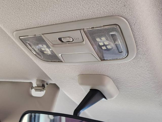 Ｎ－ＢＯＸカスタム Ｇ　ターボＳＳパッケージ　両側電動スライドドア　ターボ　バックカメラ　ＥＴＣ　社外ナビ　フルセグ　アイドリングストップ　横滑り防止装置　クルコン　プッシュスタート　スマートキー　純正アルミ（39枚目）