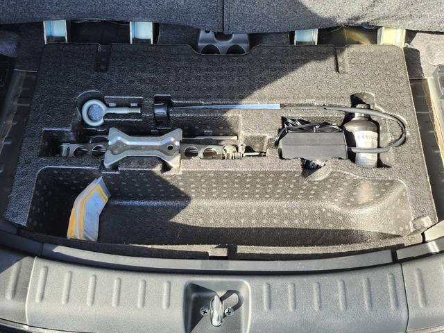 Ｎ－ＢＯＸカスタム Ｇ　ターボＳＳパッケージ　両側電動スライドドア　ターボ　バックカメラ　ＥＴＣ　社外ナビ　フルセグ　アイドリングストップ　横滑り防止装置　クルコン　プッシュスタート　スマートキー　純正アルミ（75枚目）