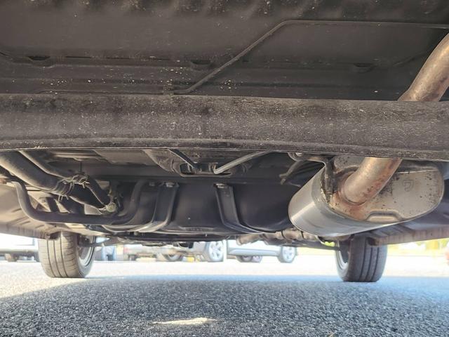 Ｎ－ＢＯＸカスタム Ｇ　ターボＳＳパッケージ　両側電動スライドドア　ターボ　バックカメラ　ＥＴＣ　社外ナビ　フルセグ　アイドリングストップ　横滑り防止装置　クルコン　プッシュスタート　スマートキー　純正アルミ（77枚目）