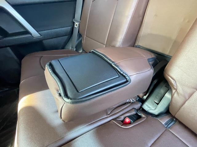 ランドクルーザープラド ＴＸ　パナソニックメモリーナビ　バックカメラ　ＬＥＤライト　ルーフキャリア　ＮＩＴＲＯ－ＰＯＷＥＲ　１７アルミ　社外セキュリティ　前後ドラレコ　Ｂｌｕｅｔｏｏｔｈ　ＴＲＣ＆ＶＳＣ　レザー調シートカバー（22枚目）