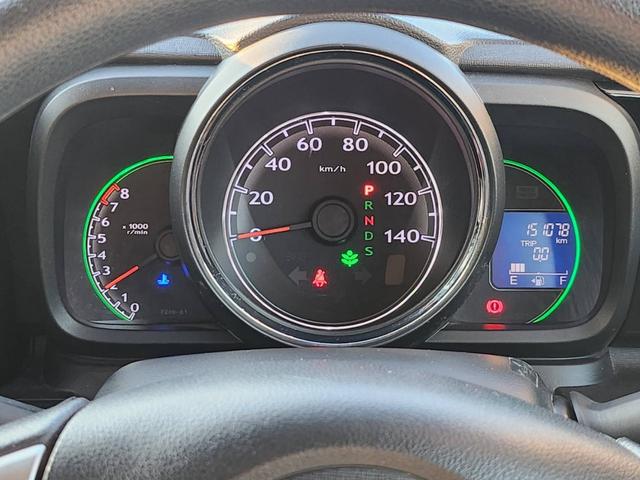 Ｎ－ＯＮＥ ツアラー・Ｌパッケージ　４ＷＤ　パナソニックメモリーナビ　フルセグ　Ｂｌｕｅｔｏｏｔｈ　スマートキー　プッシュスタート　アイドリングストップ　横滑り防止装置　盗難防止装置　純正１４ＡＷ　パドルシフト　クルーズコントロール（13枚目）