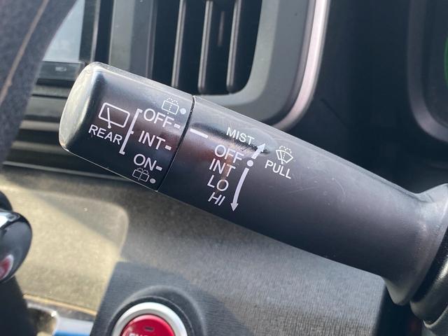 Ｎ－ＯＮＥ ツアラー・Ｌパッケージ　４ＷＤ　パナソニックメモリーナビ　フルセグ　Ｂｌｕｅｔｏｏｔｈ　スマートキー　プッシュスタート　アイドリングストップ　横滑り防止装置　盗難防止装置　純正１４ＡＷ　パドルシフト　クルーズコントロール（14枚目）