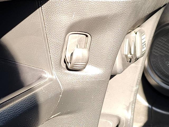 Ｎ－ＯＮＥ ツアラー・Ｌパッケージ　４ＷＤ　パナソニックメモリーナビ　フルセグ　Ｂｌｕｅｔｏｏｔｈ　スマートキー　プッシュスタート　アイドリングストップ　横滑り防止装置　盗難防止装置　純正１４ＡＷ　パドルシフト　クルーズコントロール（45枚目）