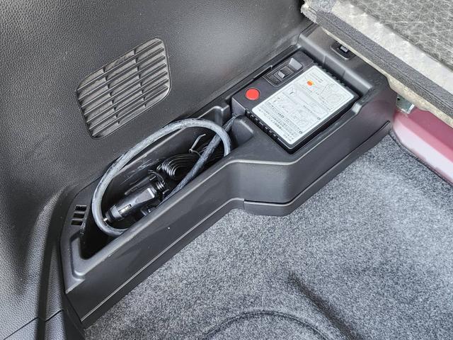 Ｎ－ＯＮＥ ツアラー・Ｌパッケージ　４ＷＤ　パナソニックメモリーナビ　フルセグ　Ｂｌｕｅｔｏｏｔｈ　スマートキー　プッシュスタート　アイドリングストップ　横滑り防止装置　盗難防止装置　純正１４ＡＷ　パドルシフト　クルーズコントロール（53枚目）