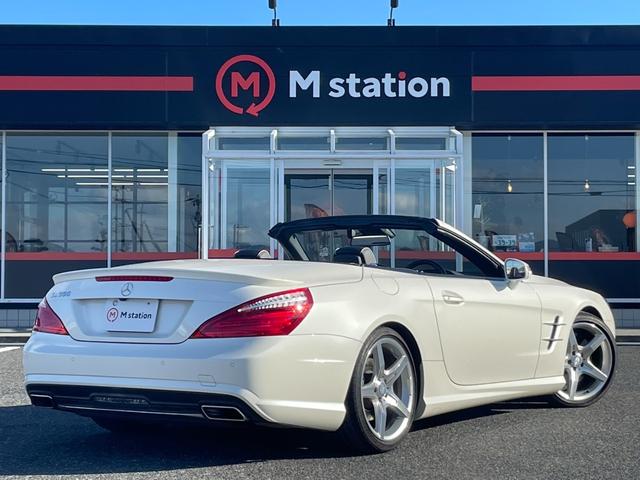 ＳＬ ＳＬ３５０ブルーエフィシェンシー　ＡＭＧスポーツパッケージ　マジックスカイルーフ　ＨＤＤナビ＆バックカメラ　本革シート　レーダーセーフティＰＫＧ　パークトロニック　キーレスＧＯ　ＡＭＧスタイリングＰＫＧ　　ブラインドスポット（2枚目）