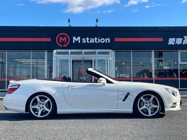 ＳＬ ＳＬ３５０ブルーエフィシェンシー　ＡＭＧスポーツパッケージ　マジックスカイルーフ　ＨＤＤナビ＆バックカメラ　本革シート　レーダーセーフティＰＫＧ　パークトロニック　キーレスＧＯ　ＡＭＧスタイリングＰＫＧ　　ブラインドスポット（5枚目）