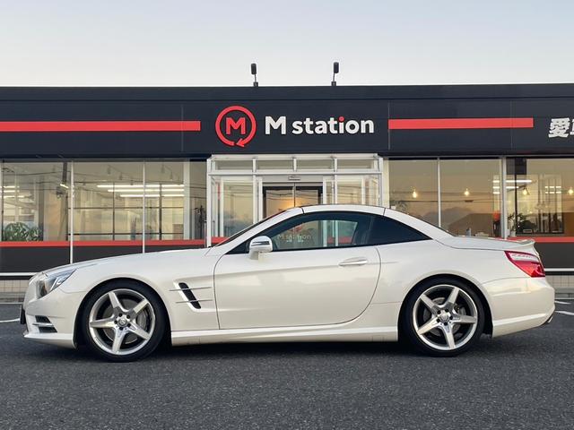 ＳＬ ＳＬ３５０ブルーエフィシェンシー　ＡＭＧスポーツパッケージ　マジックスカイルーフ　ＨＤＤナビ＆バックカメラ　本革シート　レーダーセーフティＰＫＧ　パークトロニック　キーレスＧＯ　ＡＭＧスタイリングＰＫＧ　　ブラインドスポット（7枚目）