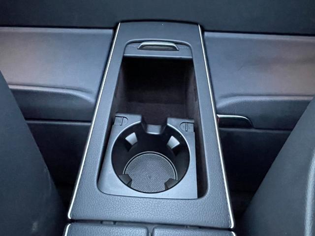 ＳＬ ＳＬ３５０ブルーエフィシェンシー　ＡＭＧスポーツパッケージ　マジックスカイルーフ　ＨＤＤナビ＆バックカメラ　本革シート　レーダーセーフティＰＫＧ　パークトロニック　キーレスＧＯ　ＡＭＧスタイリングＰＫＧ　　ブラインドスポット（39枚目）